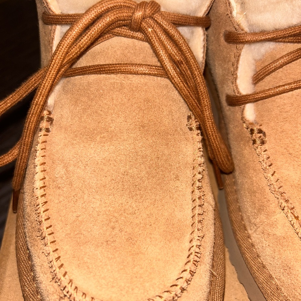 Like NEW UGG WOMEN'S SLIPPERS ANKLE BOOTS CHESTNUT BROWN - Picture 8 of 13